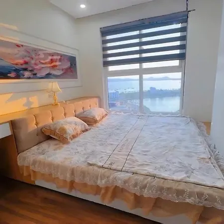 Huyhoang Homestay Halong